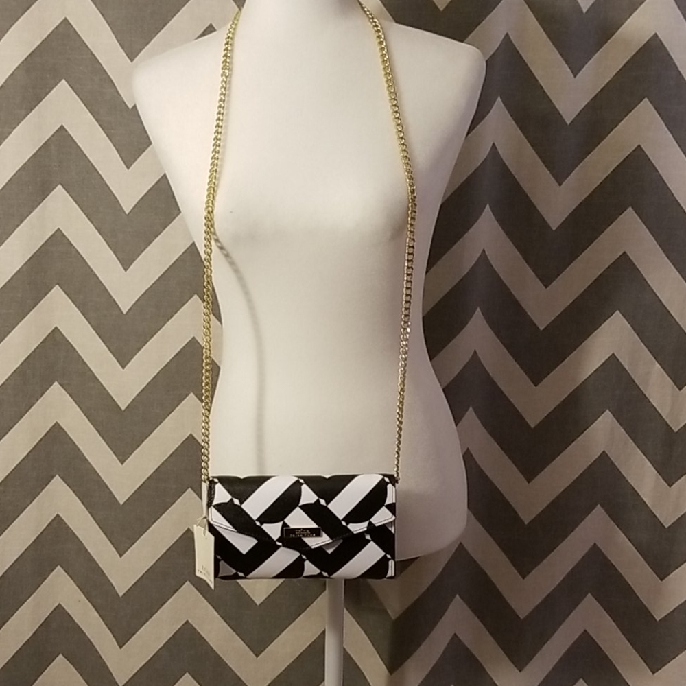 Trina Turk tri-fold wallet on a chain crossbody - Picture 4 of 8